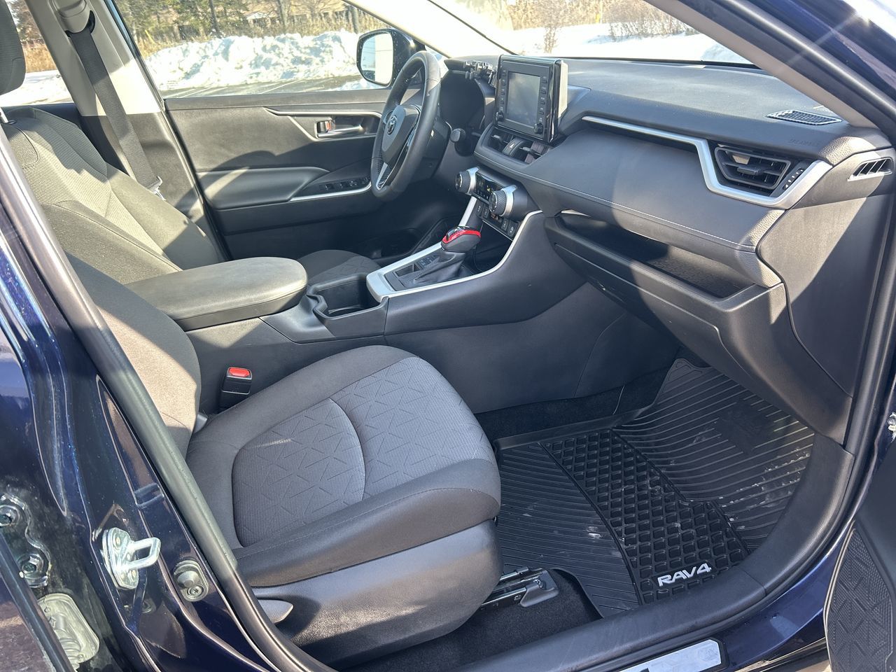 2022 Toyota RAV4 in Bolton, Ontario