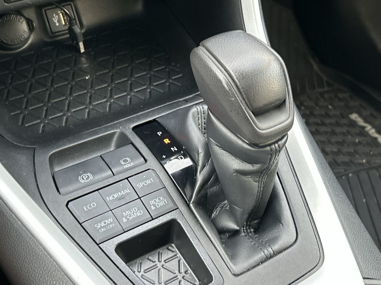 2023 Toyota RAV4 in Bolton, Ontario