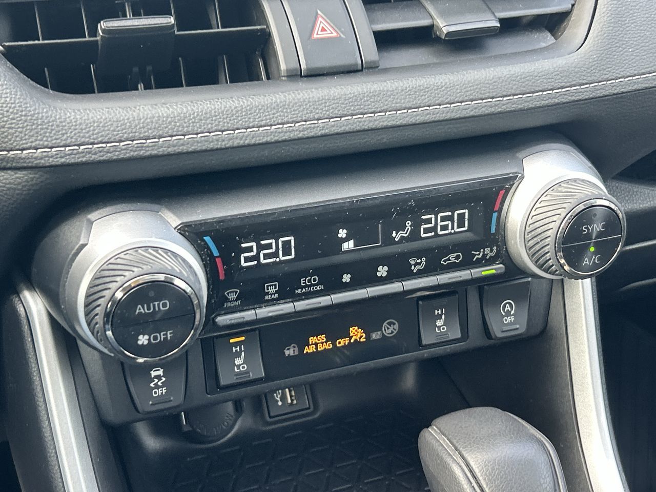 Toyota RAV4  2024 à Bolton, Ontario