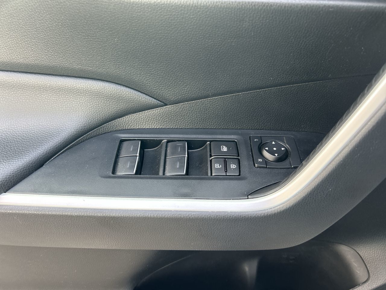 Toyota RAV4  2024 à Bolton, Ontario