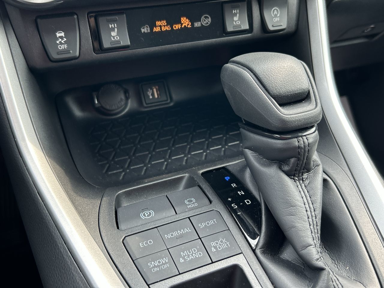 2025 Toyota RAV4 in Bolton, Ontario