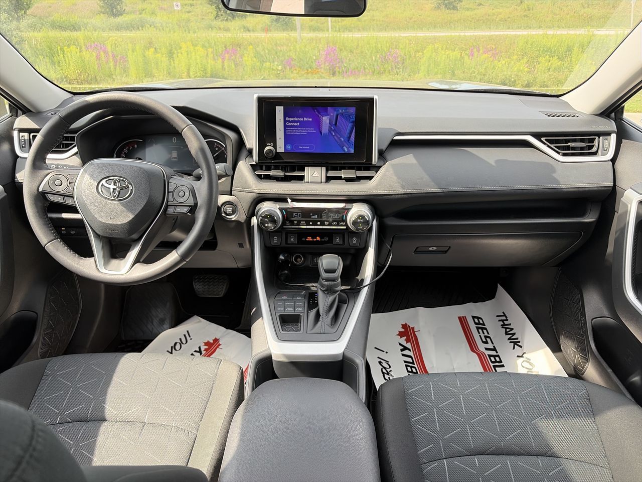 Toyota RAV4  2025 à Bolton, Ontario