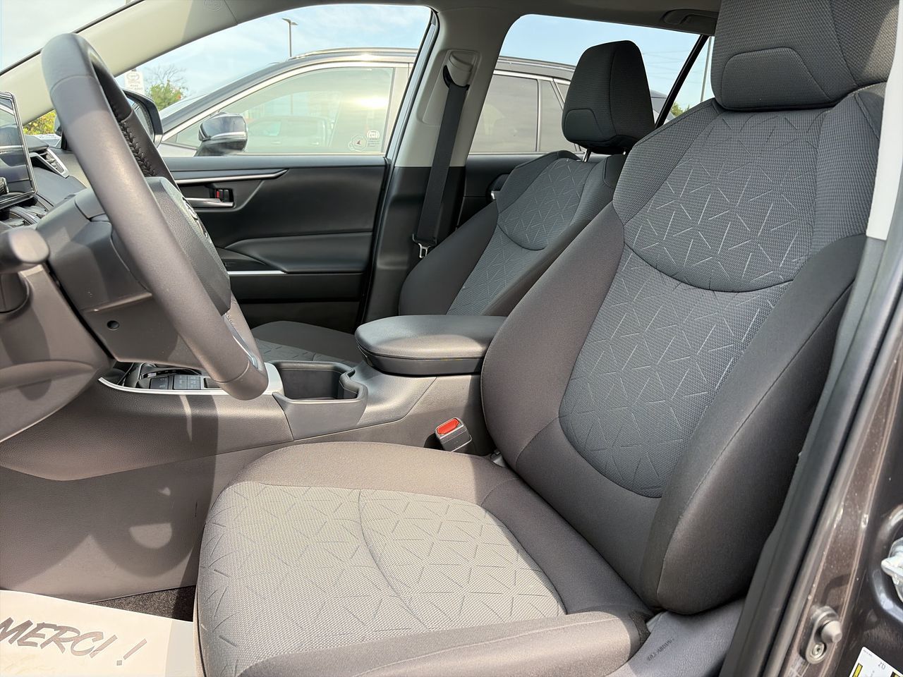 Toyota RAV4  2025 à Bolton, Ontario