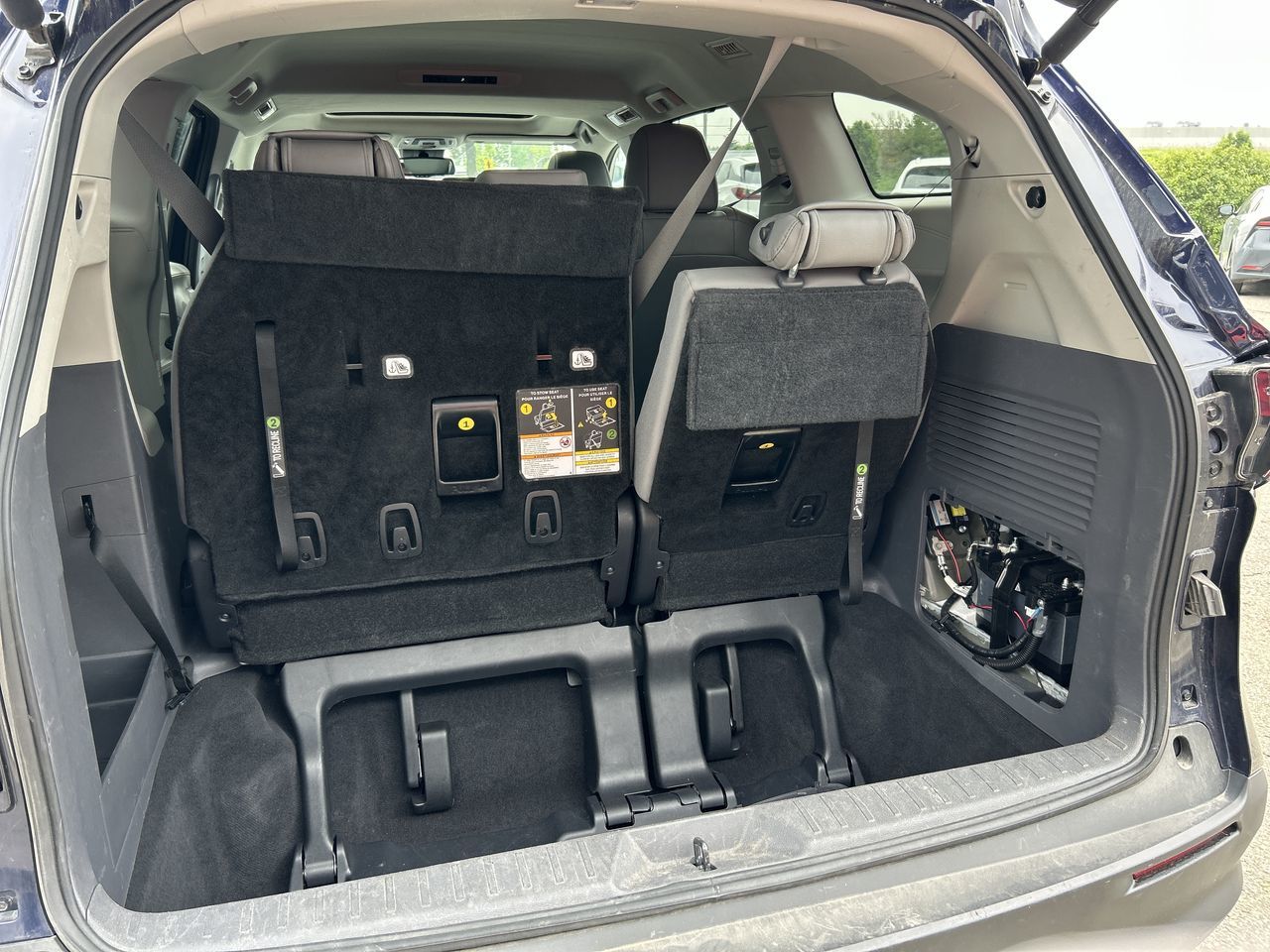 Toyota Sienna Hybrid  2022 à Bolton, Ontario