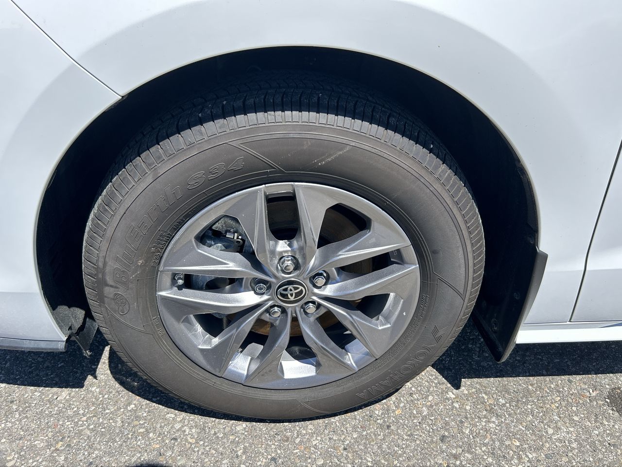 Toyota Sienna Hybrid  2024 à Bolton, Ontario