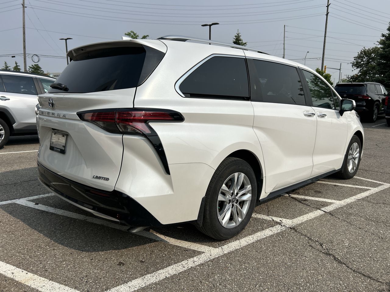 Toyota Sienna Hybrid  2025 à Bolton, Ontario