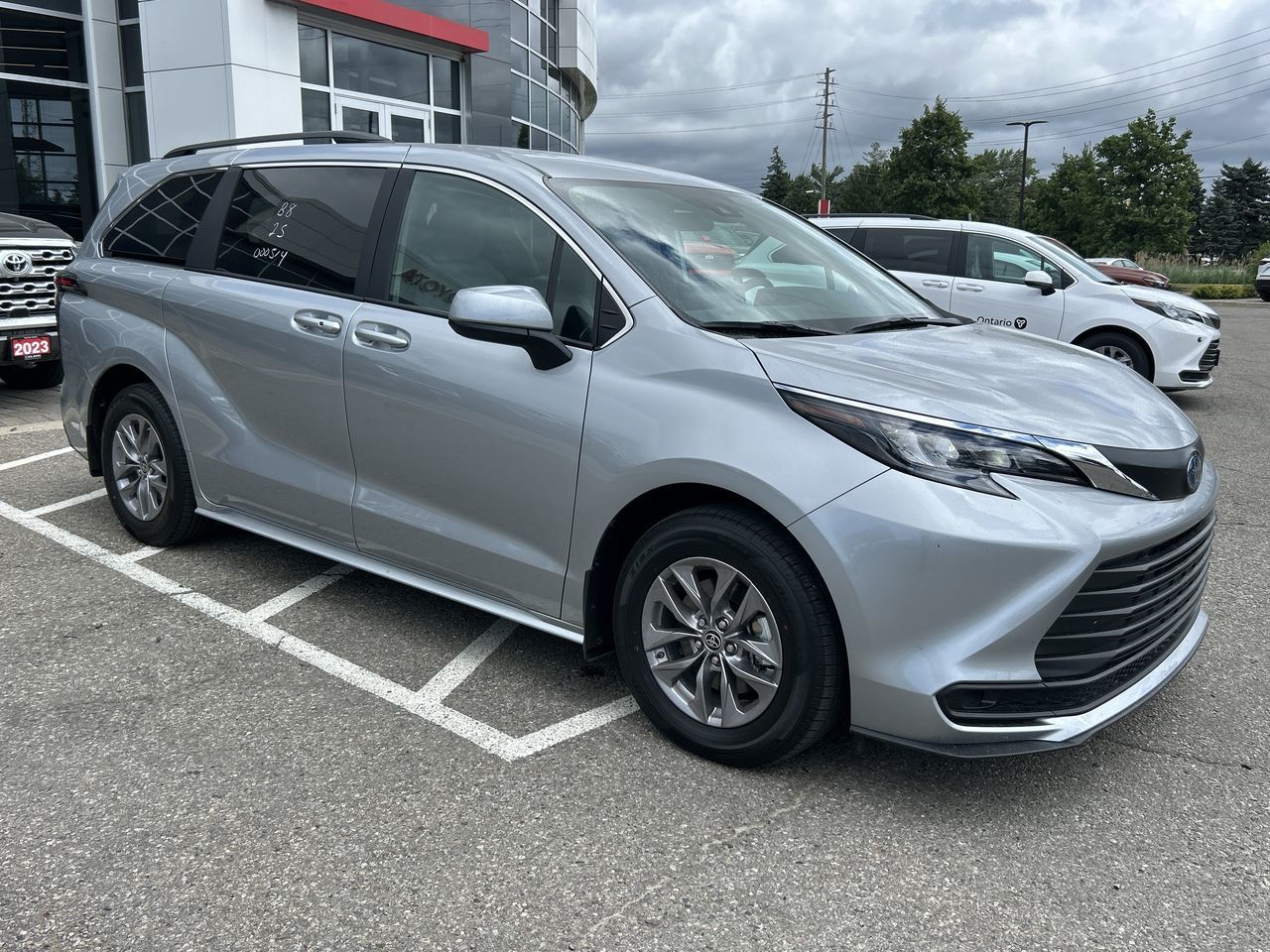 Toyota Sienna Hybrid  2025 à Bolton, Ontario
