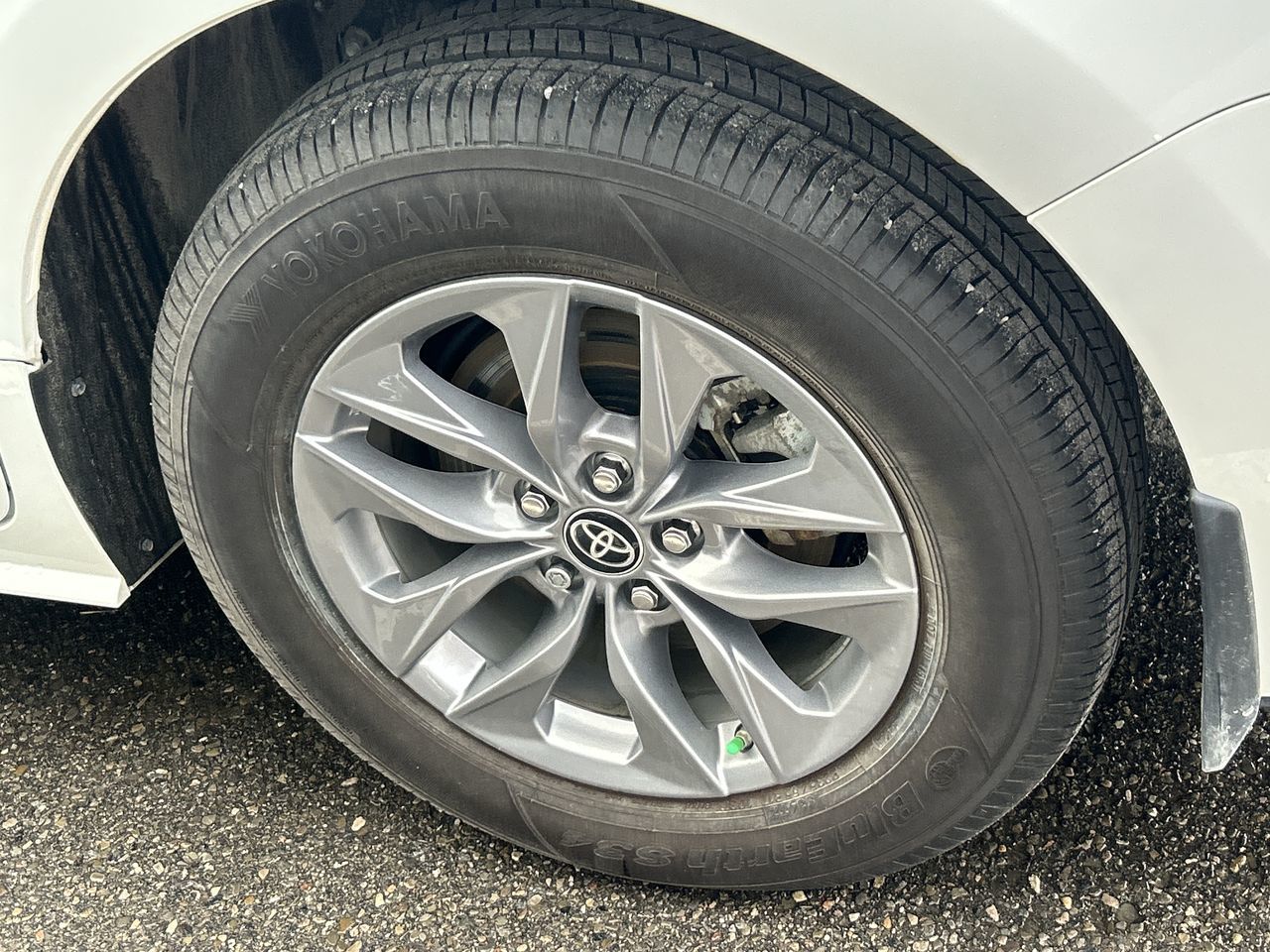 2025 Toyota Sienna Hybrid