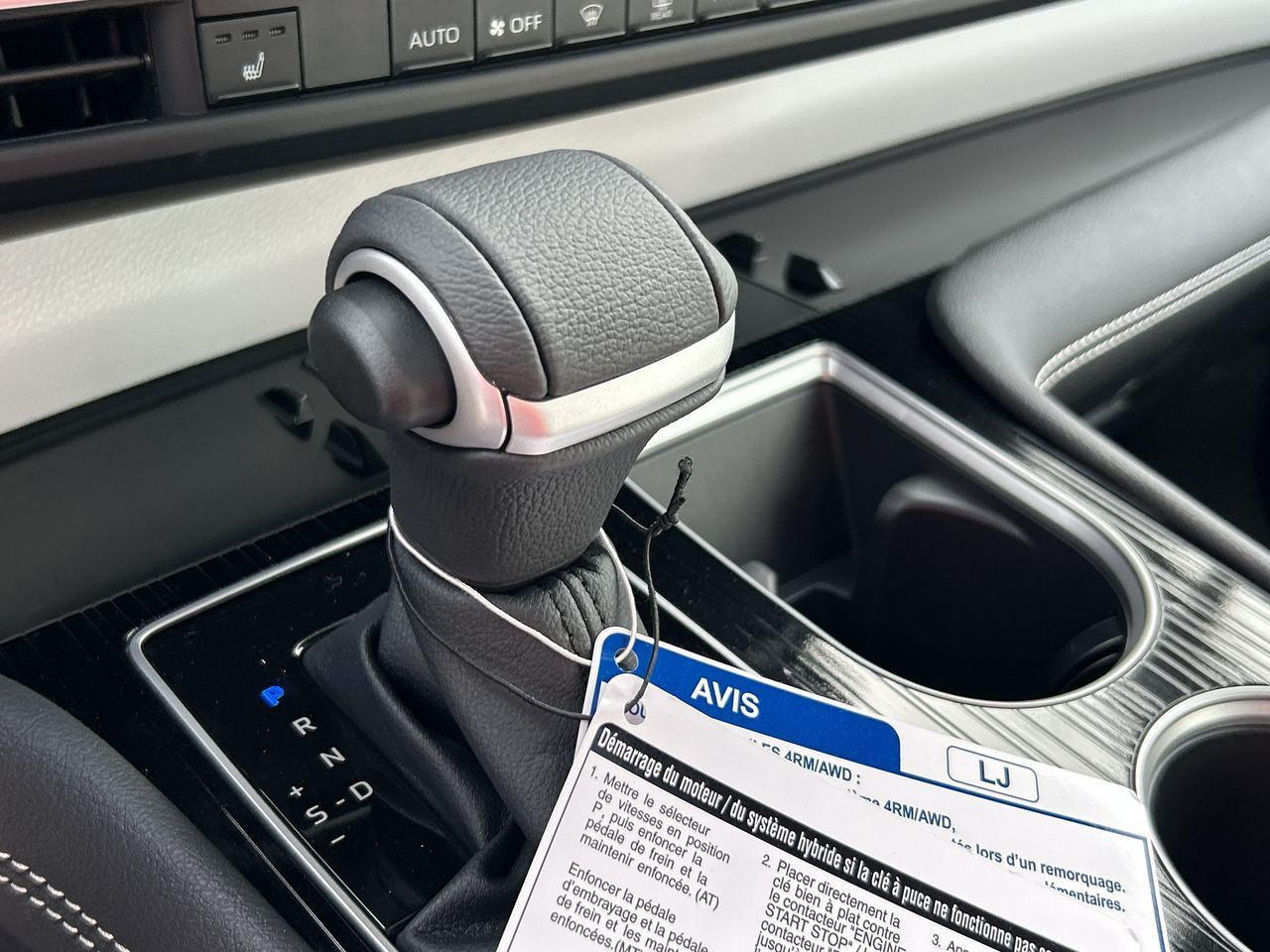 2025 Toyota Sienna Hybrid