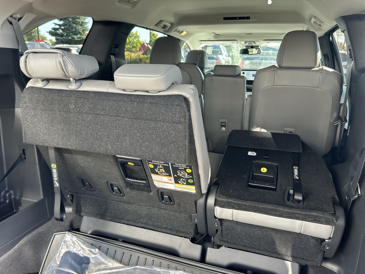 2025 Toyota Sienna Hybrid