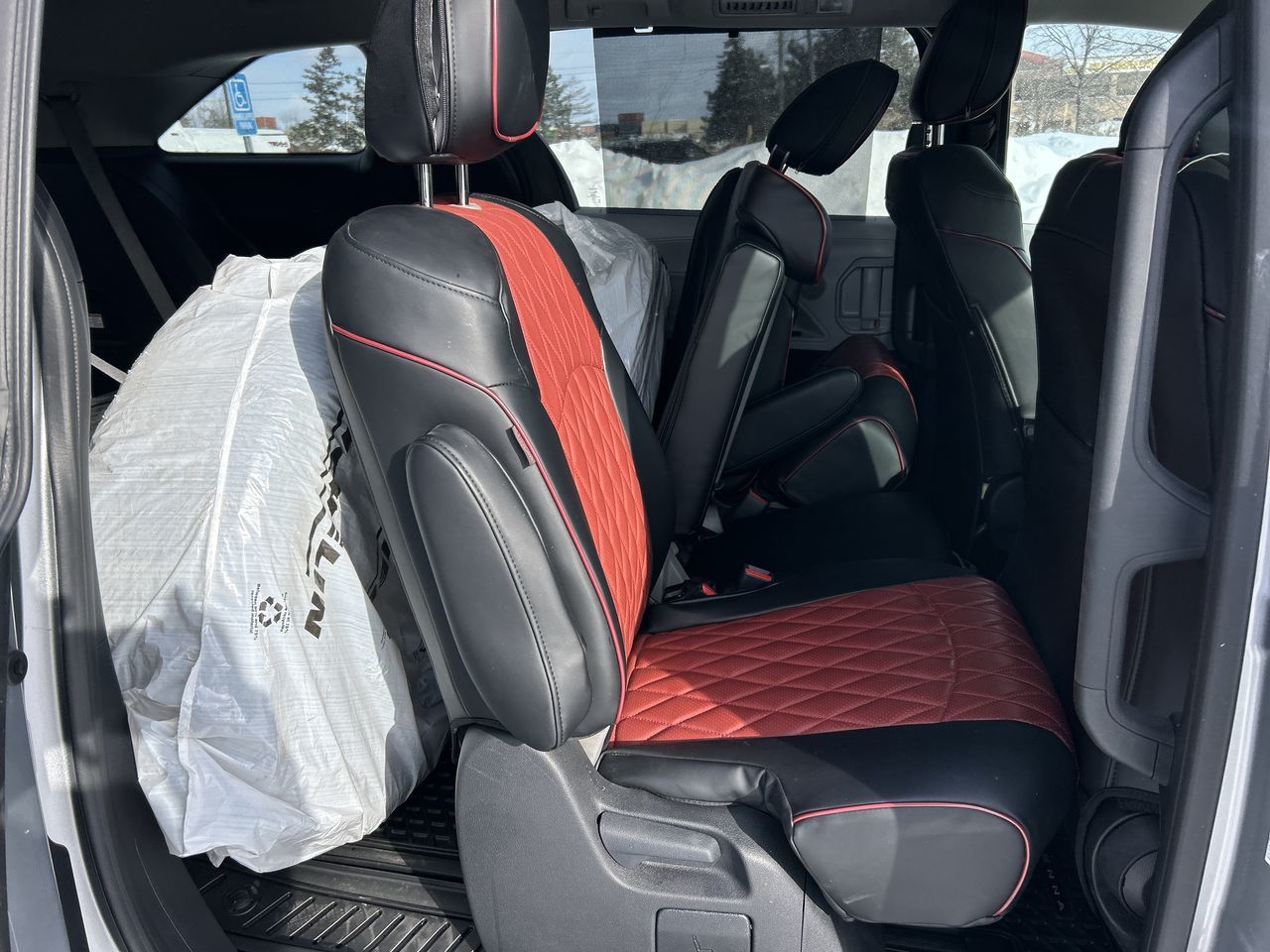 2025 Toyota Sienna Hybrid