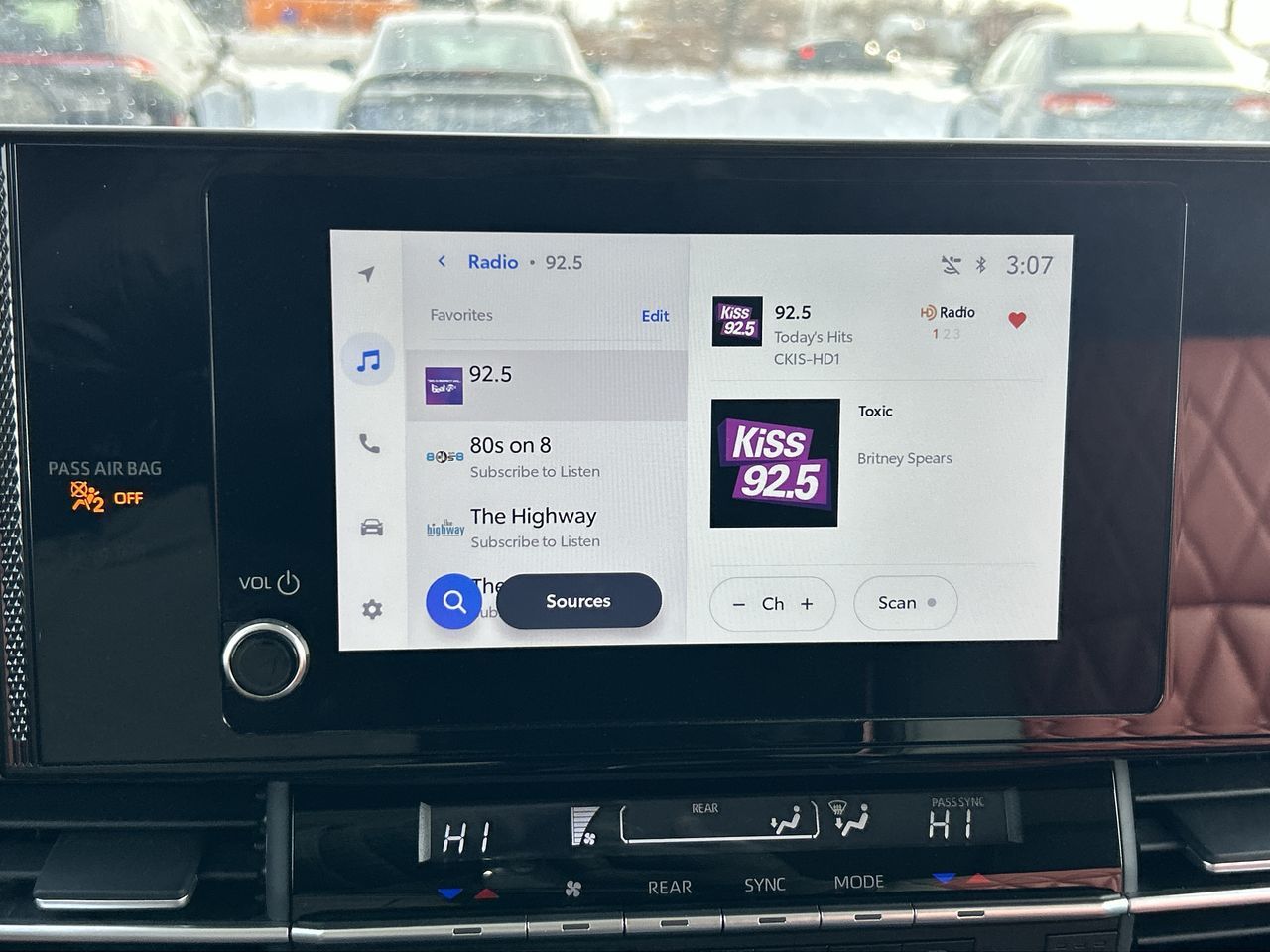 2025 Toyota Sienna Hybrid