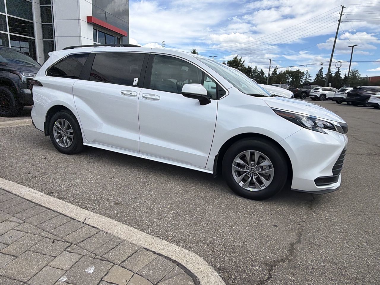 2026 Toyota Sienna Hybrid