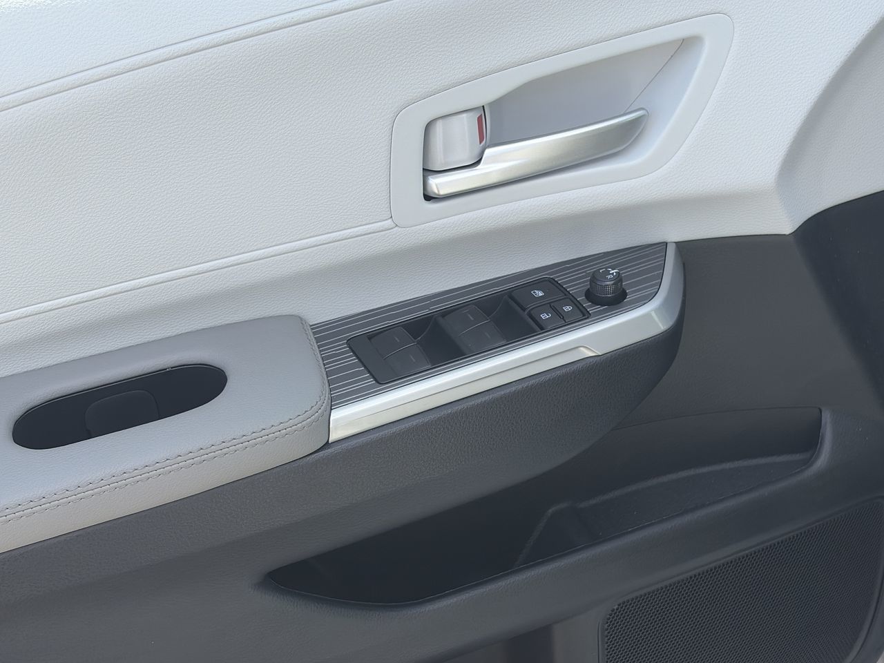 2026 Toyota Sienna Hybrid