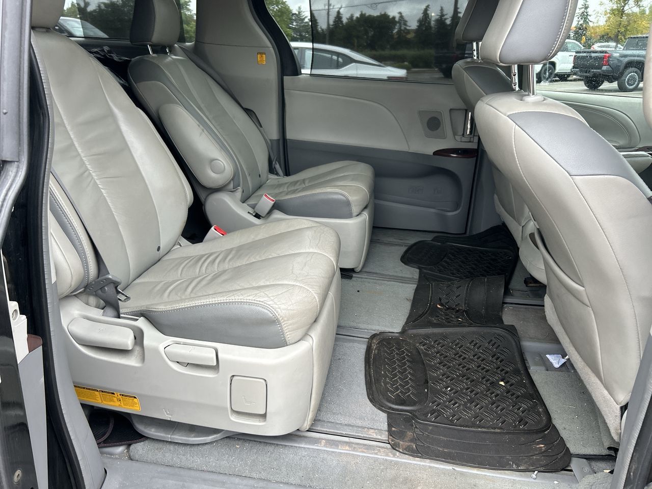 2011 Toyota Sienna