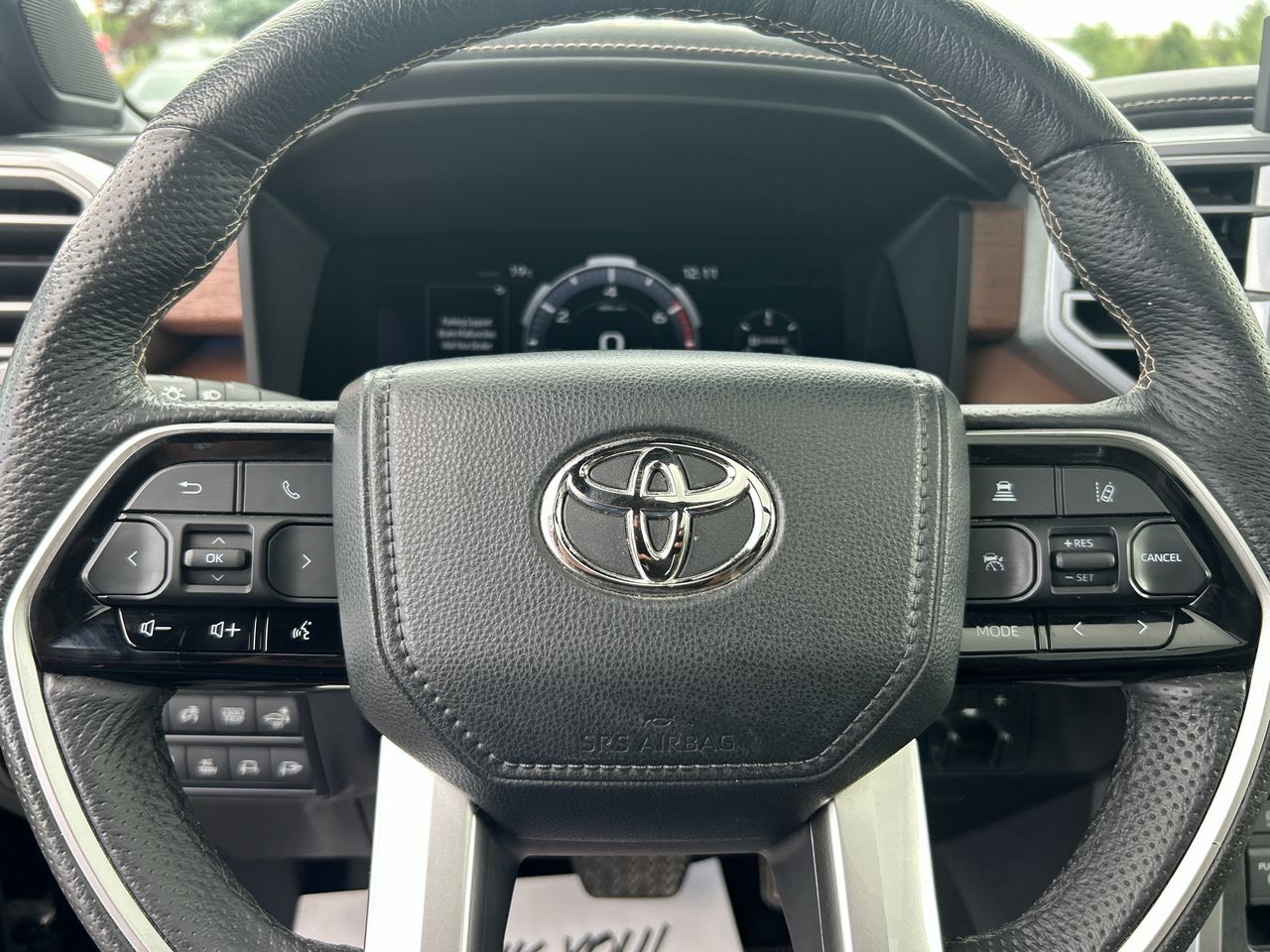 2023 Toyota TUNDRA 4X4 in Bolton, Ontario