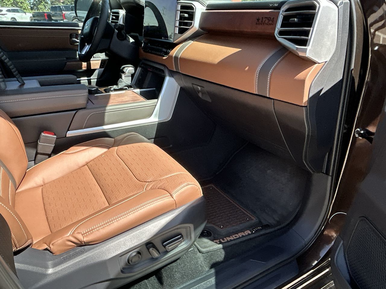 2025 Toyota TUNDRA 4X4 in Bolton, Ontario