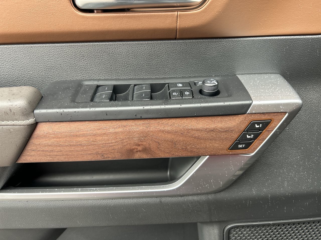 2025 Toyota TUNDRA 4X4 in Bolton, Ontario