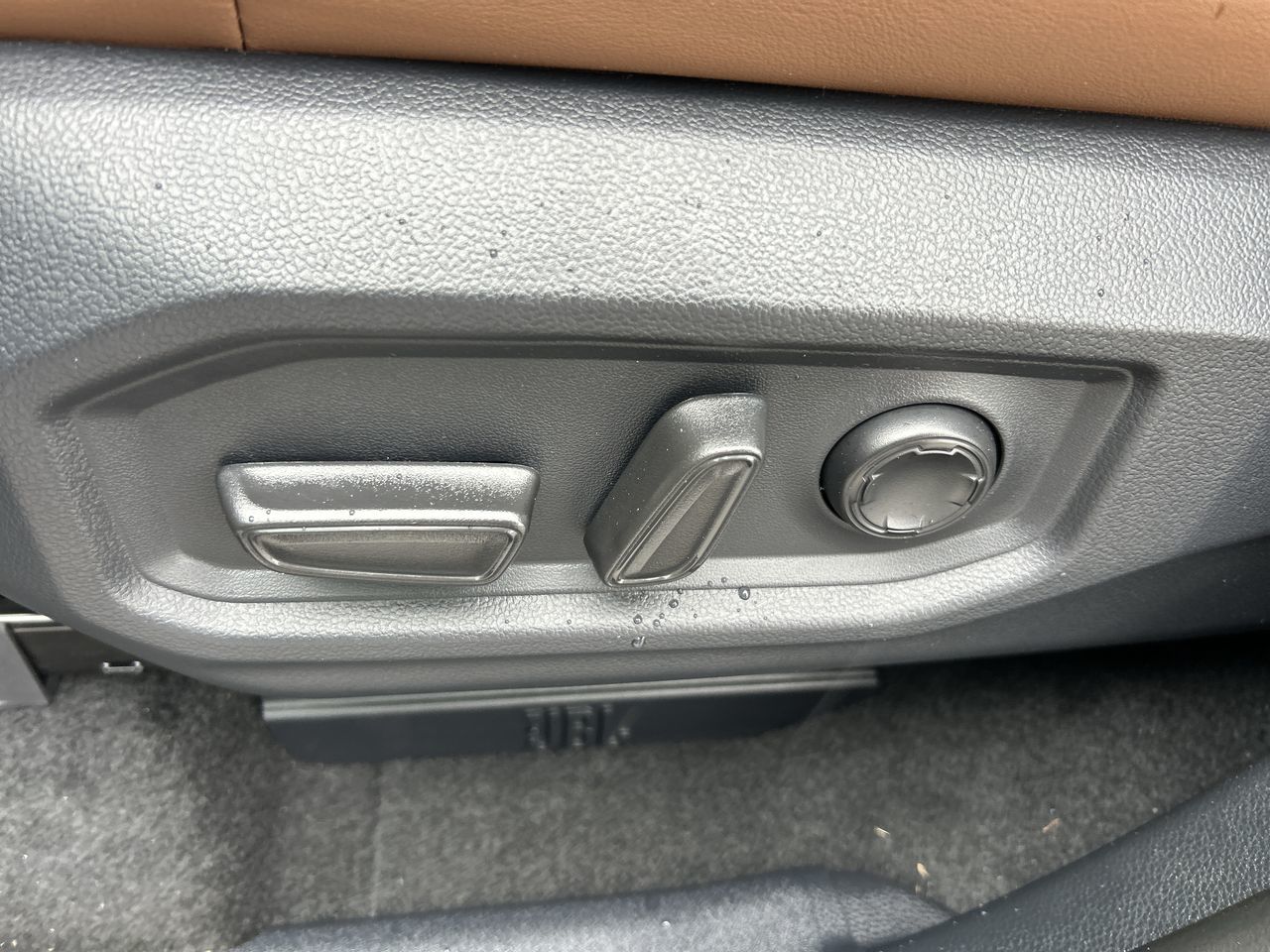 2025 Toyota TUNDRA 4X4 in Bolton, Ontario