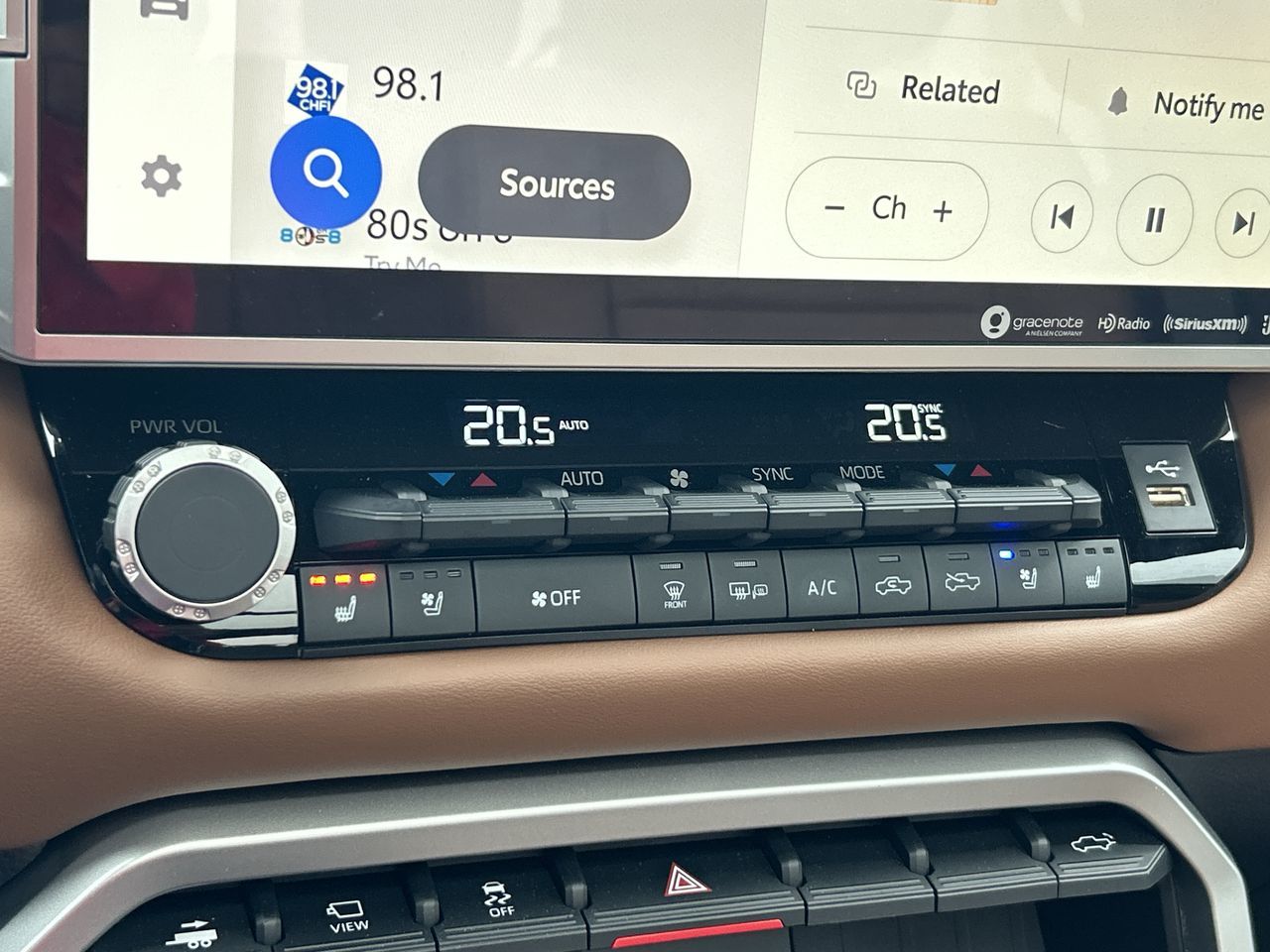 2025 Toyota TUNDRA 4X4 in Bolton, Ontario