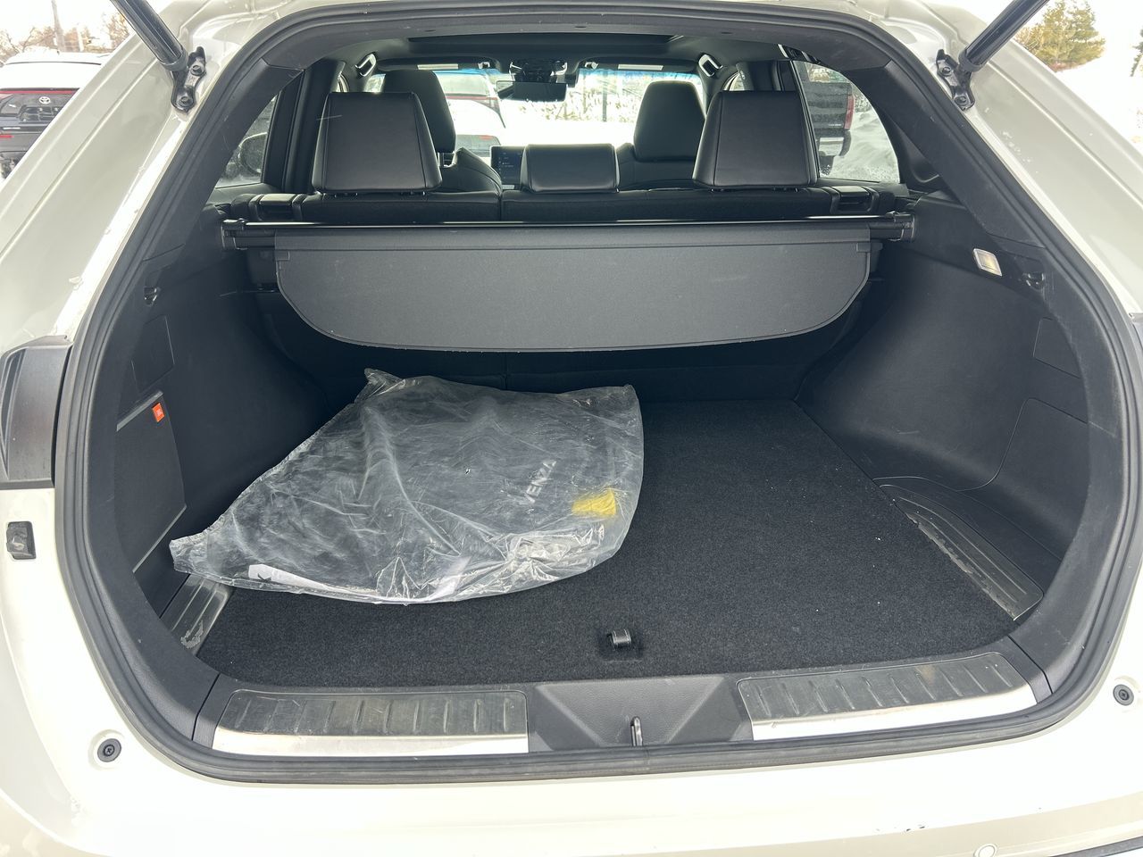 2021 Toyota Venza Hybrid in Bolton, Ontario