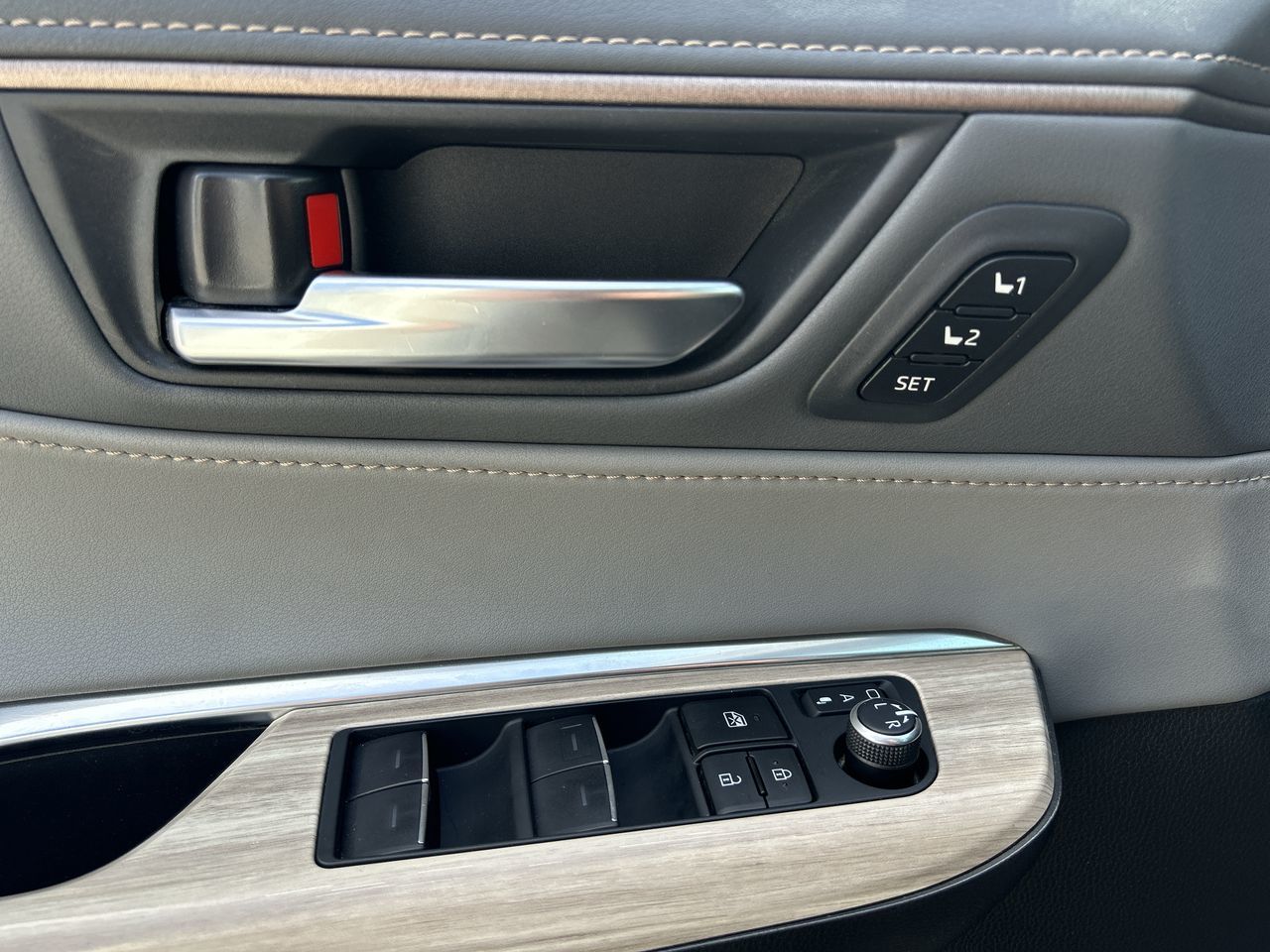 2022 Toyota Venza Hybrid
