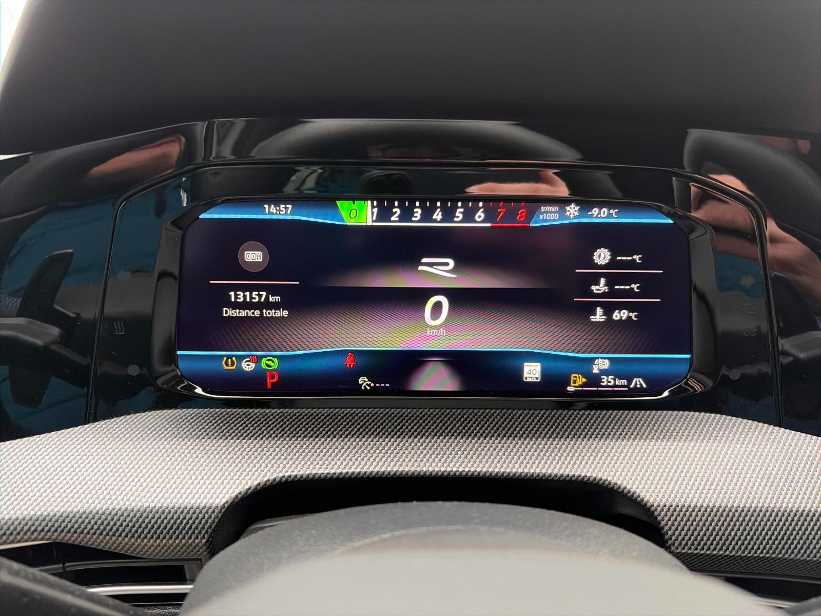 2025 Volkswagen Golf R