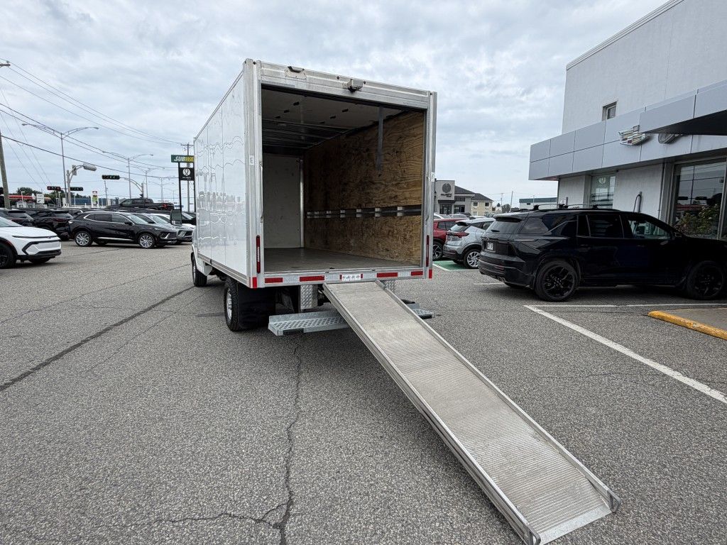 Photo 2025 Chevrolet EXPRESS COMMERC 3500 CUBE 14'' V8 6.6L #6