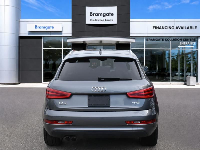 Photo 2015 Audi Q3 2.0T Progressiv quattro 6sp Tiptronic #2