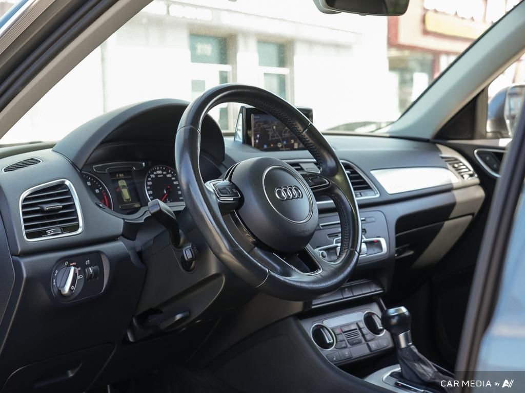 2016 Audi Q3 2.0T Progressiv quattro 6sp Tiptronic