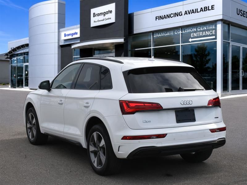 Photo 2023 Audi Q5 40 2.0T Komfort quattro 7sp S Tronic #2