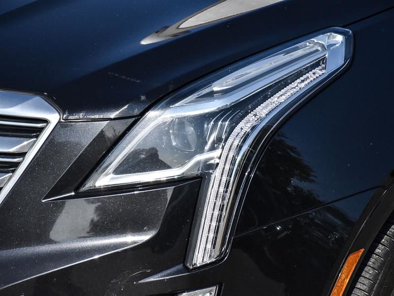 Photo 2017 Cadillac XT5 AWD Premium Luxury #5
