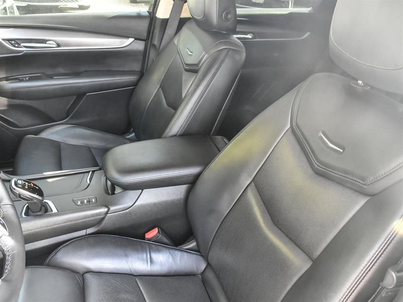 Photo 2017 Cadillac XT5 AWD Premium Luxury #8