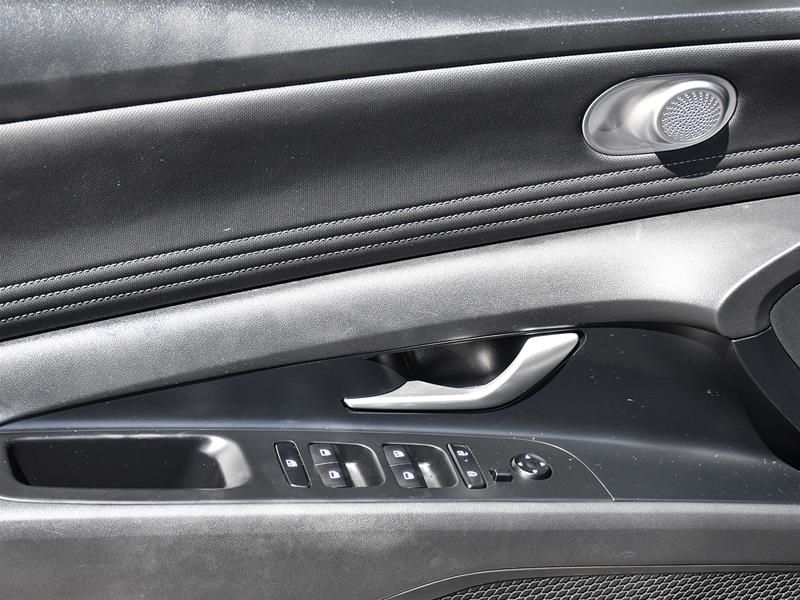 Photo 2025 Hyundai Elantra Preferred IVT #8