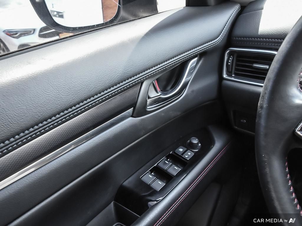 2022 Mazda CX-5 Kuro AWD at