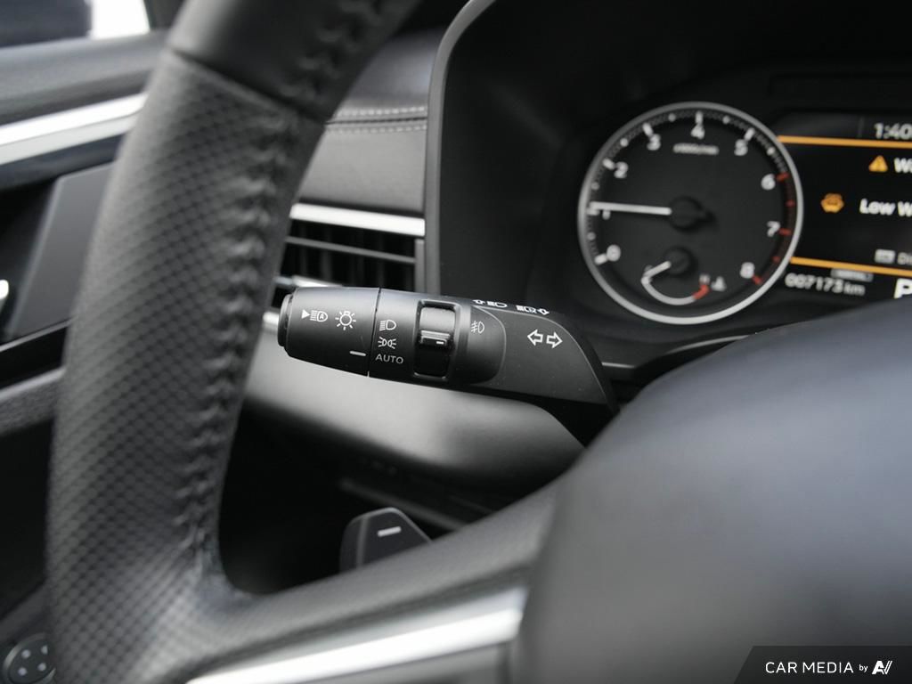 2024 Mitsubishi Outlander LE S-AWC
