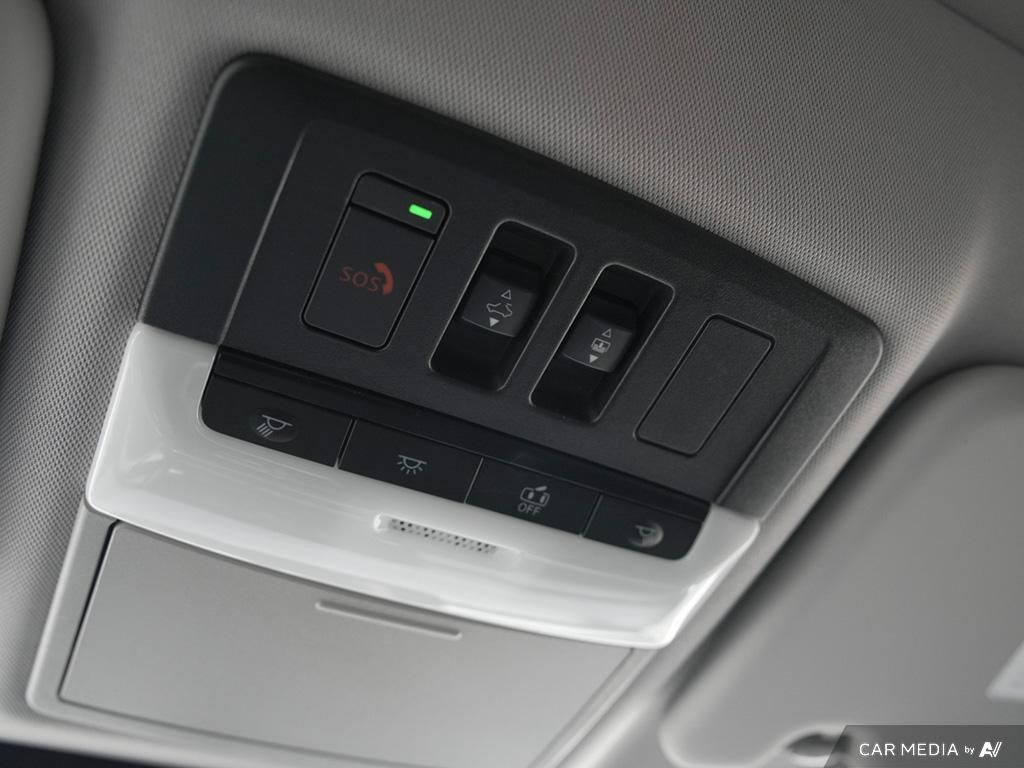 2024 Mitsubishi Outlander LE S-AWC