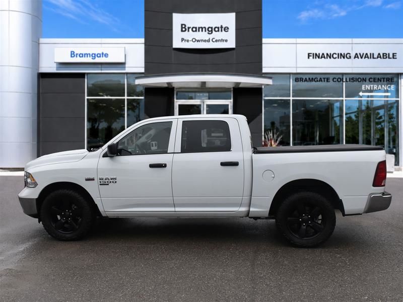 Photo 2023 Ram RAM 1500 Classic Crew Cab 4x4 (DS) SLT (140.5 WB 5'7 Box) SWB #5