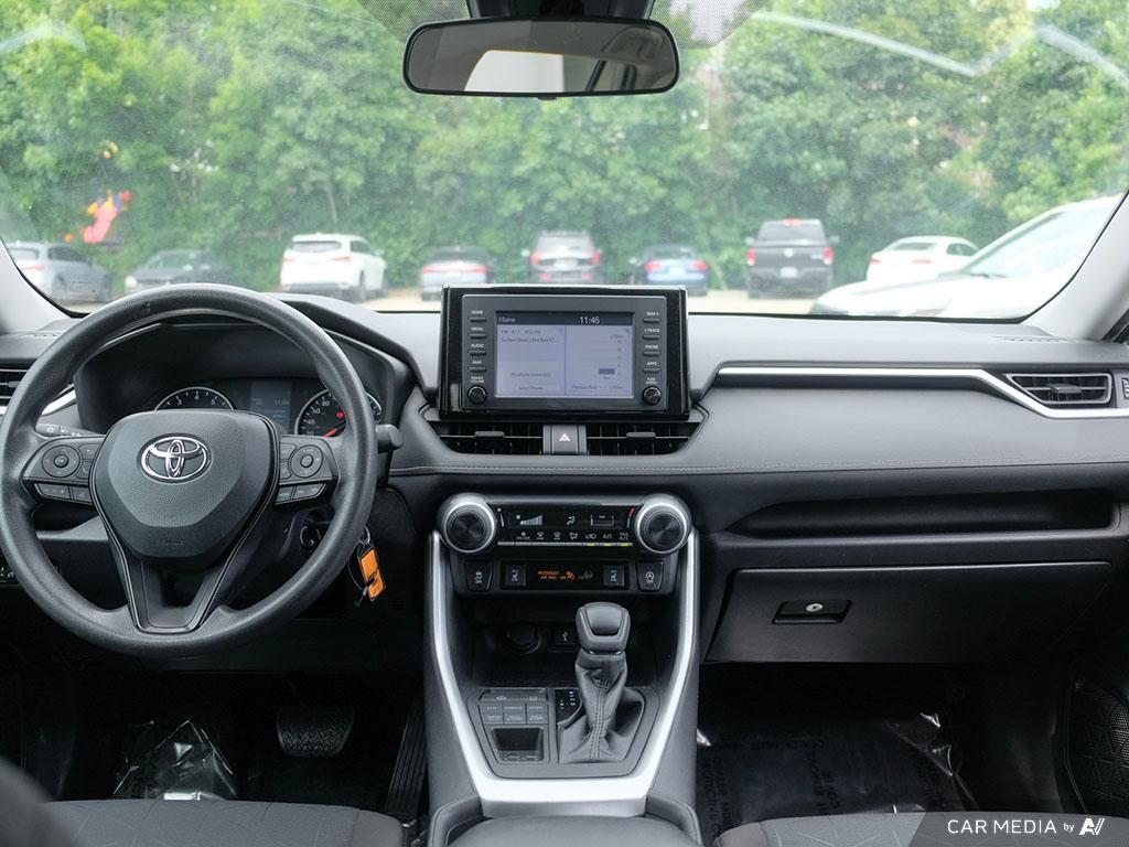 2022 Toyota RAV4 LE AWD