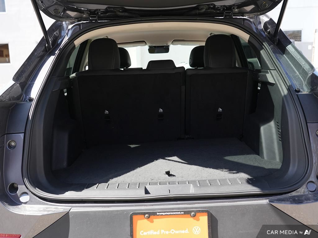2024 VinFast VF 8 ECO AWD