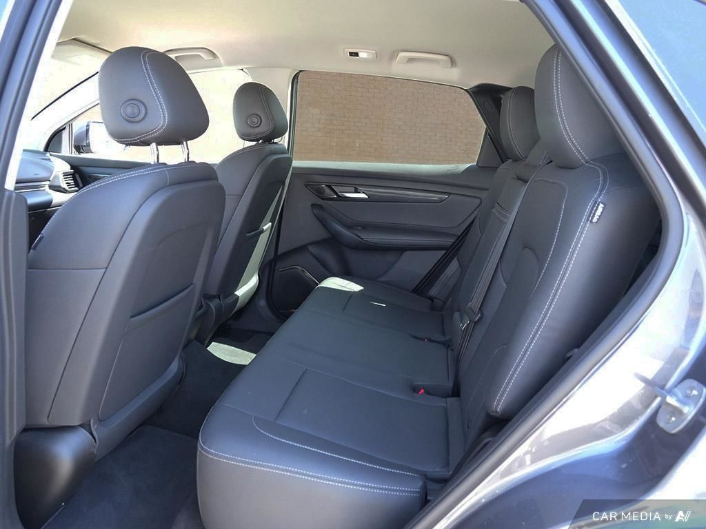 2024 VinFast VF 8 ECO AWD