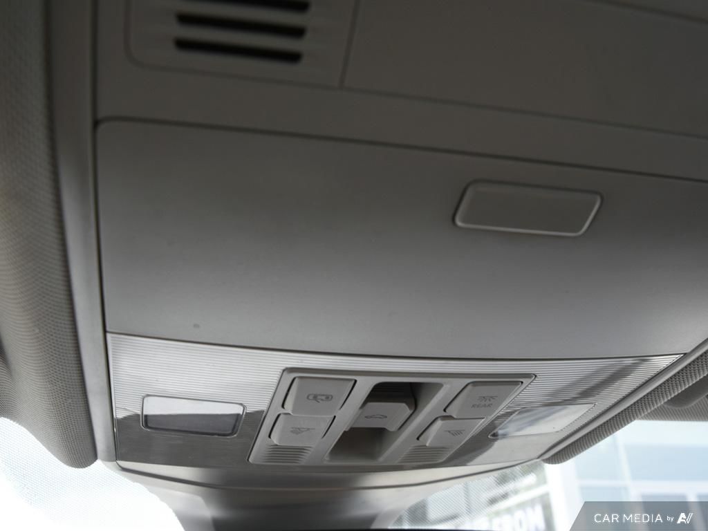 2021 Volkswagen Jetta Execline 1.4T 8sp at w/Tip