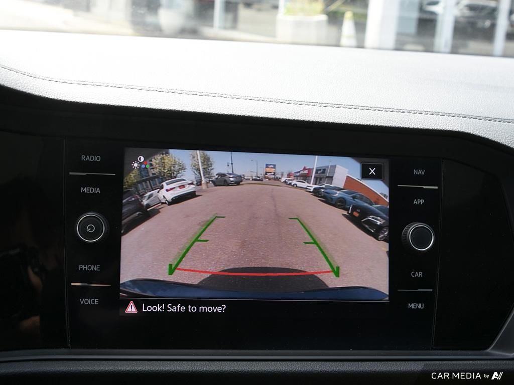 2021 Volkswagen Jetta Execline 1.4T 8sp at w/Tip