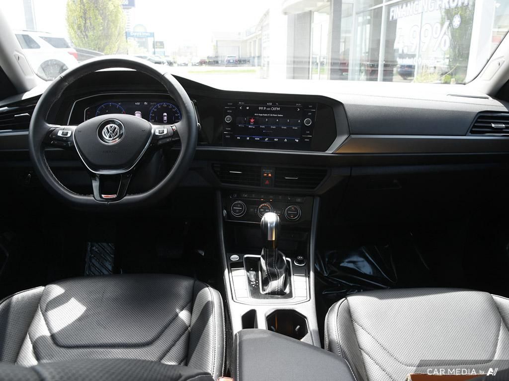 2021 Volkswagen Jetta Execline 1.4T 8sp at w/Tip