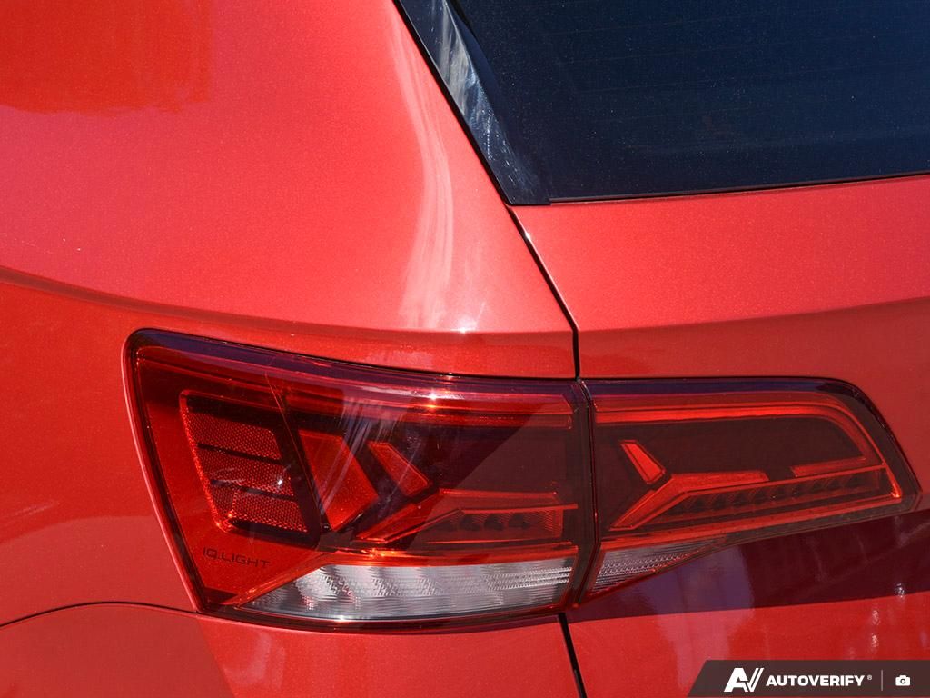 2022 Volkswagen Taos Highline 1.5T 7sp at DSG w/ Tip 4M