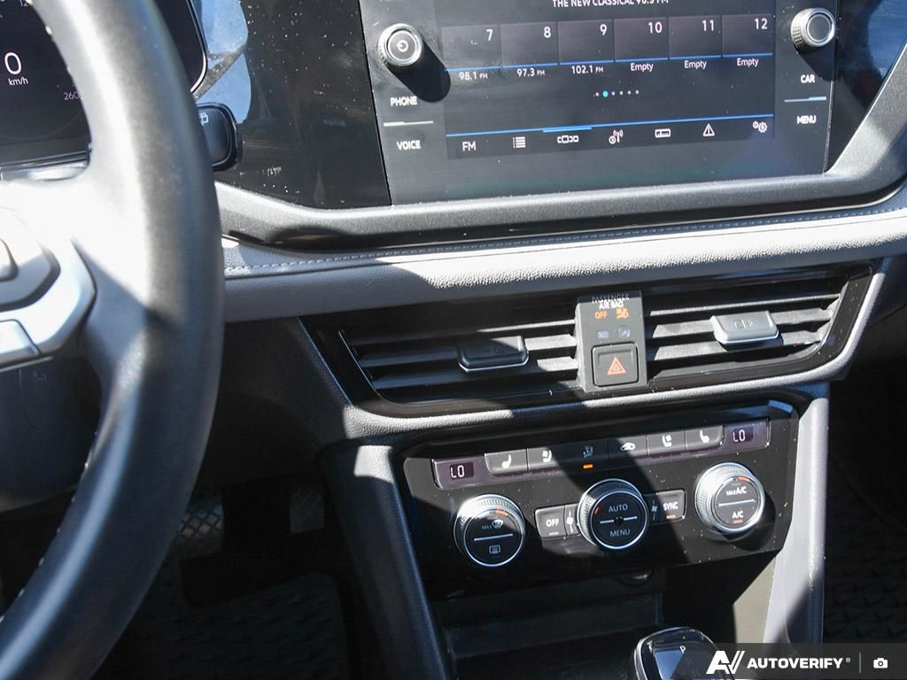 2022 Volkswagen Taos Highline 1.5T 7sp at DSG w/ Tip 4M