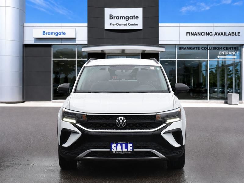 Photo 2022 Volkswagen Taos Trendline 1.5T 7sp at DSG w/ Tip 4M #2
