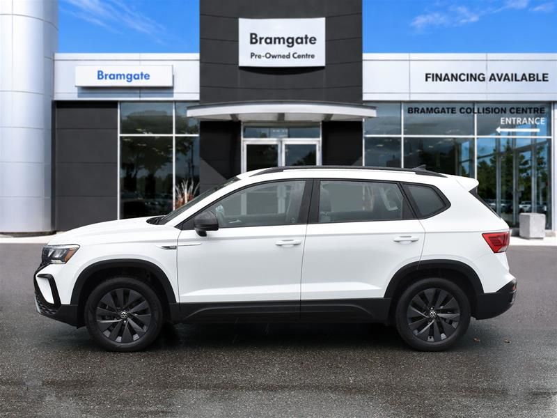 Photo 2022 Volkswagen Taos Trendline 1.5T 7sp at DSG w/ Tip 4M #3