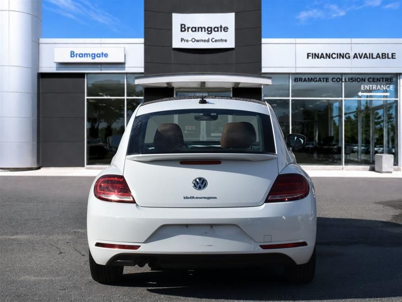 Photo 2017 Volkswagen The Beetle Classic 1.8T 6sp at w/Tip #4