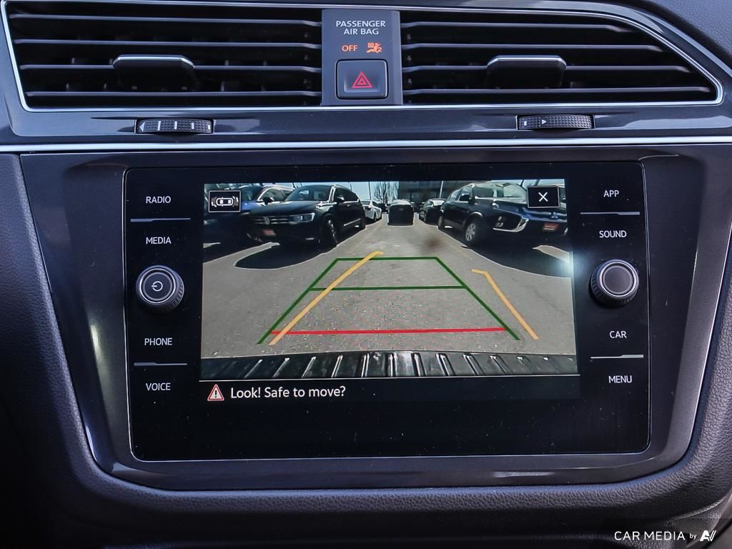 2024 Volkswagen Tiguan Comfortline R-Line Black 2.0T 8sp at w/Tip 4M